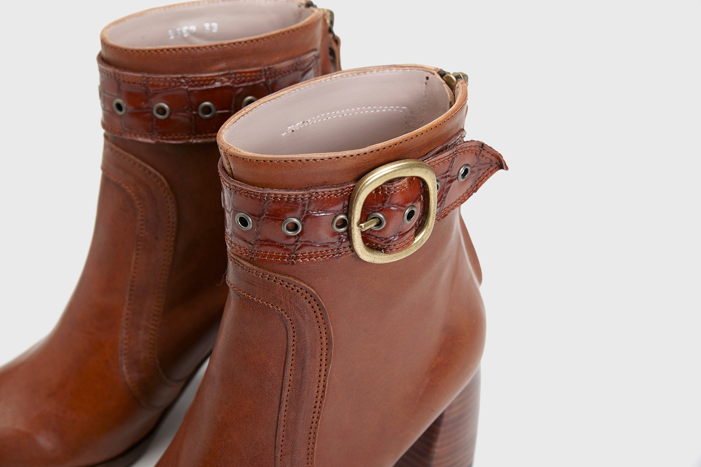 Dorotea botín de tacón alto Norah color cuero fw17 detalle