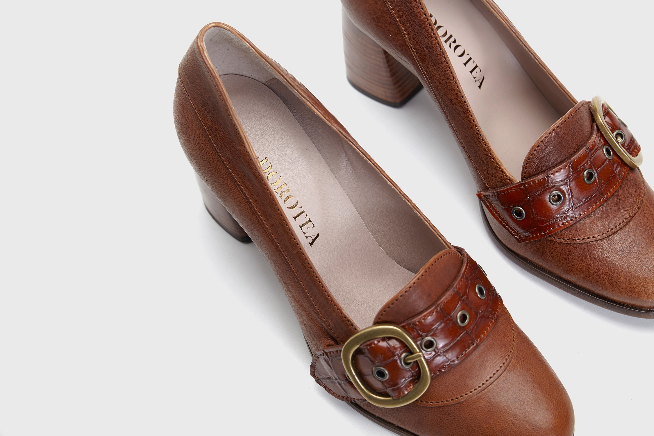 Dorotea zapato salón Juliette cuero fw18 detalle