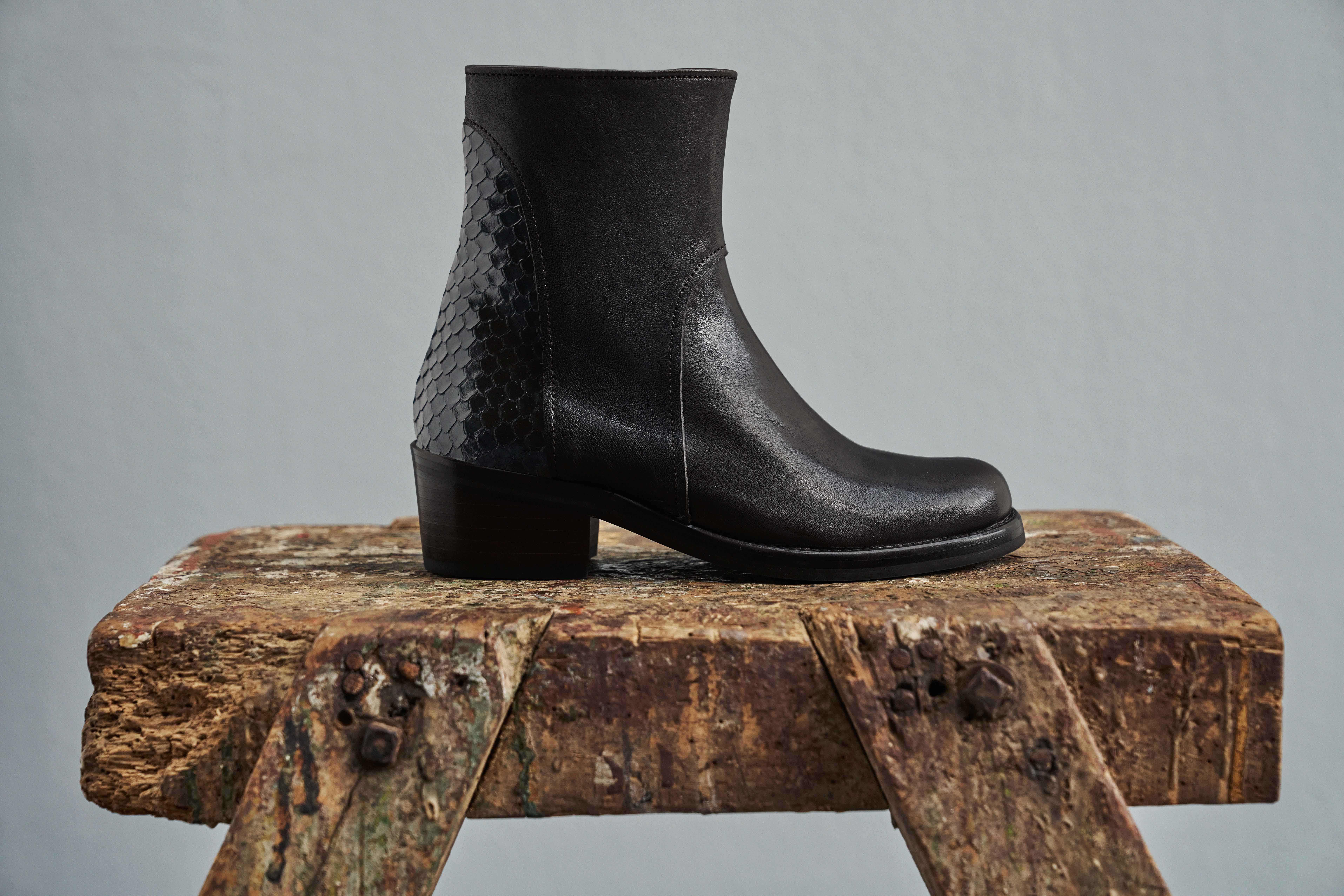 Dorotea botín Elena negro fw18